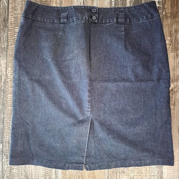 New York Clothing Company NYCC Blue Denim Pencil Skirt size 16w - Picture 1 of 5